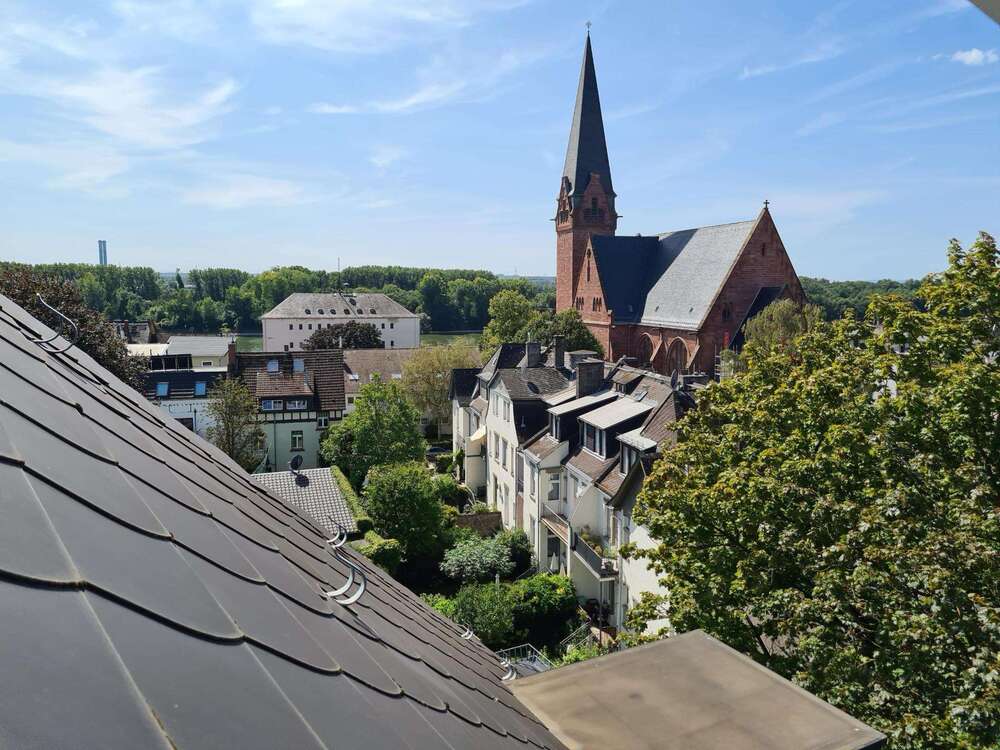 Thumbnail-Wohnung zum Mieten in Wiesbaden 2.100,00 € 110 m²