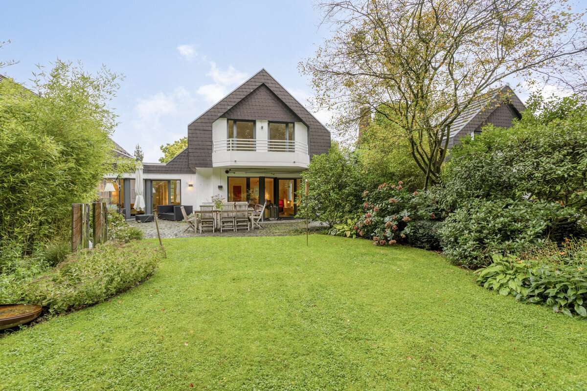 Thumbnail-Haus zum Kaufen in Köln 1.120.000,00 € 160 m²