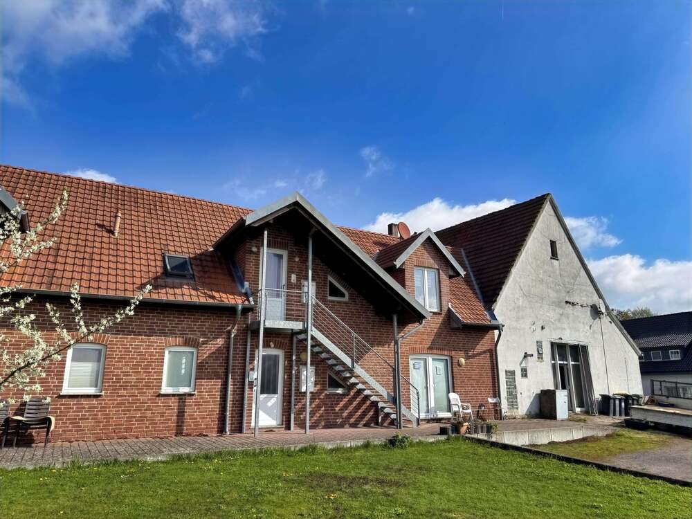 Thumbnail-Haus zum Kaufen in Hüllhorst 298.000,00 € 511.02 m²