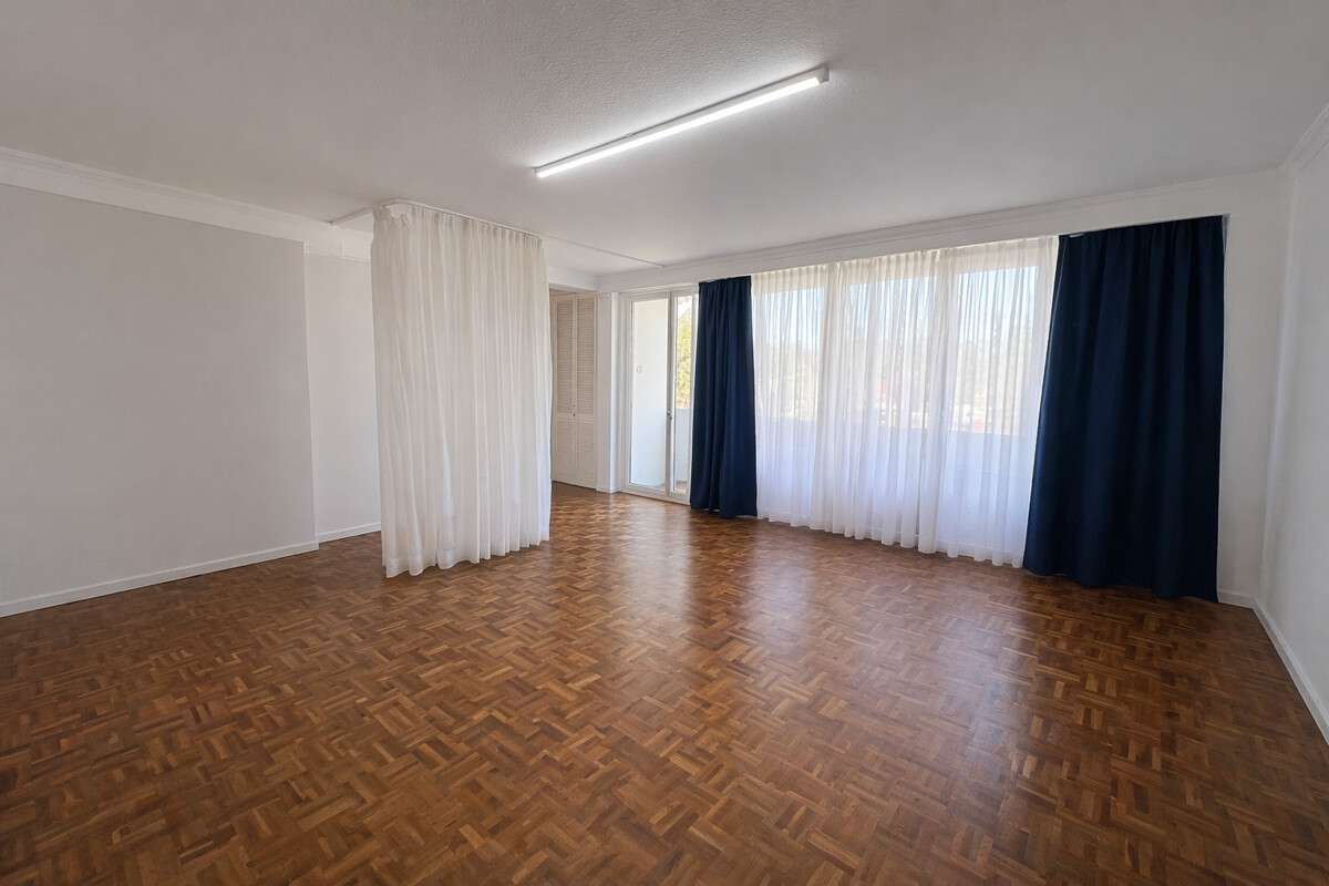 Thumbnail-Wohnung zum Kaufen in Halstenbek 169.000,00 € 51 m²