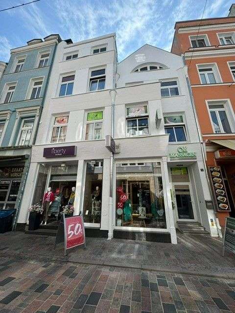 Thumbnail-Wohnung zum Mieten in Rostock 1.297,44 € 108.12 m²