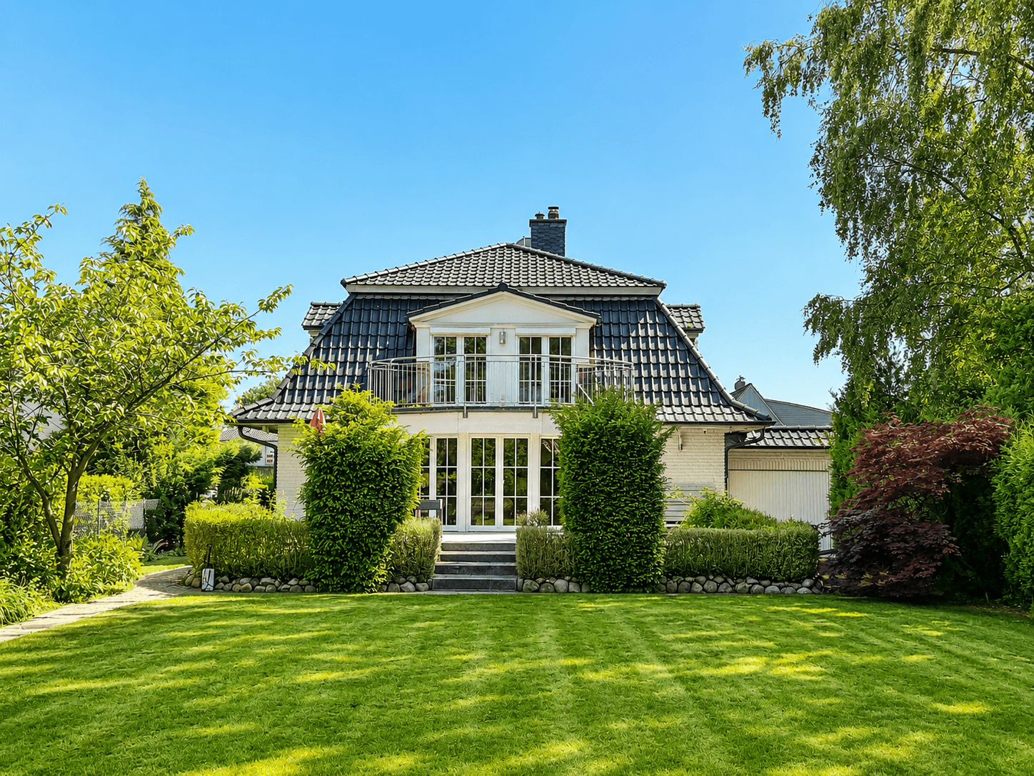 Thumbnail-Haus zum Kaufen in Hamburg 1.890.000,00 € 280 m²