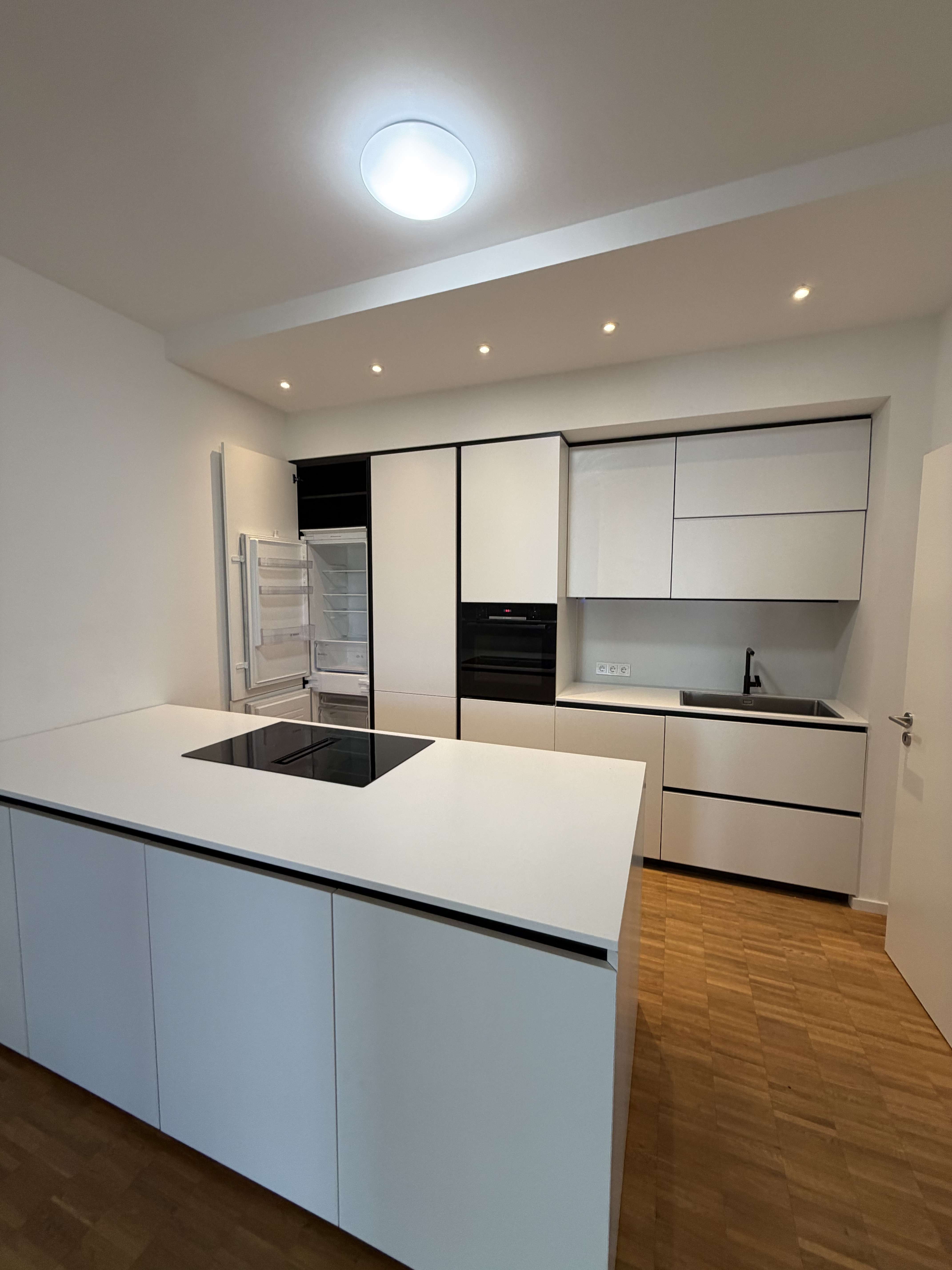 Thumbnail-Wohnung zum Mieten in Wiesbaden 2.600,00 € 130 m²