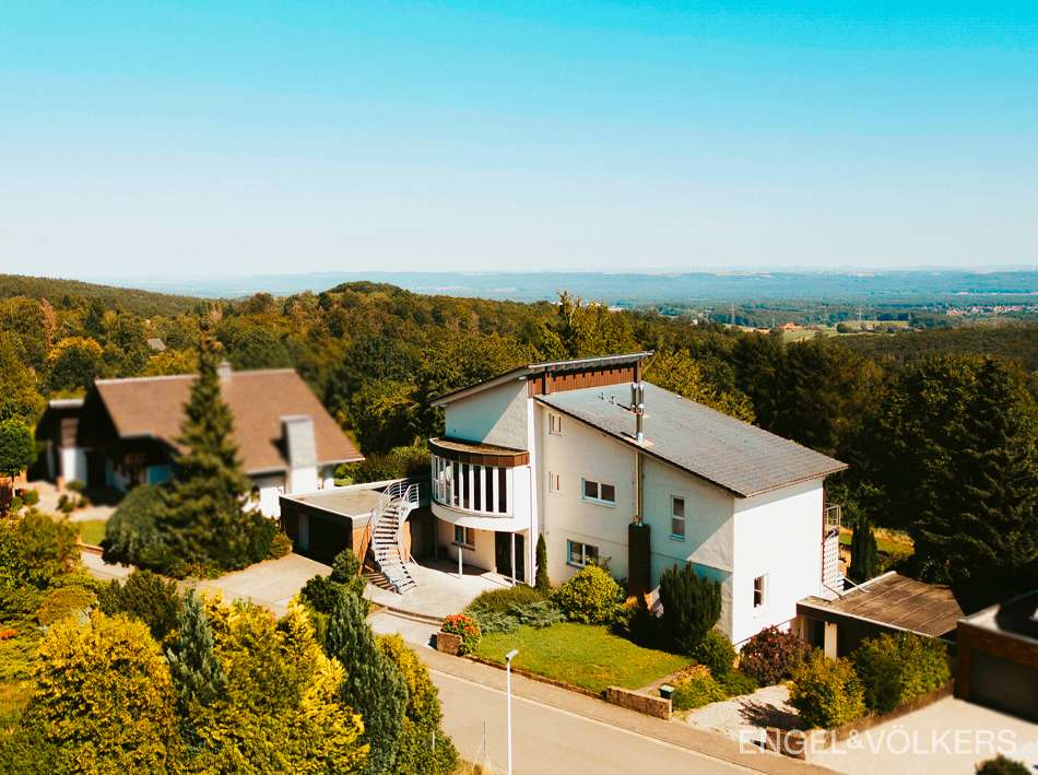 Thumbnail-Haus zum Kaufen in Bexbach 495.000,00 € 370 m²