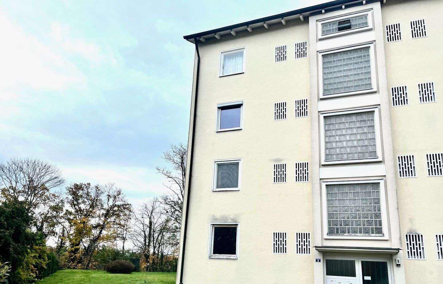 Thumbnail-Wohnung zum Kaufen in Burghausen 179.000,00 € 51 m²