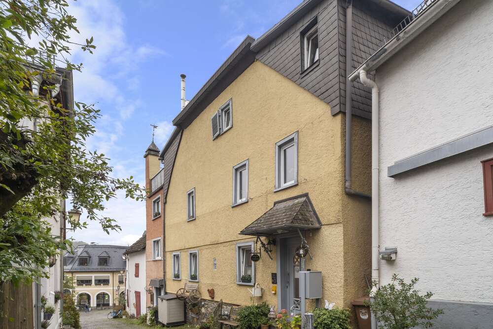 Thumbnail-Haus zum Kaufen in Königstein i. Ts. 645.000,00 € 256 m²