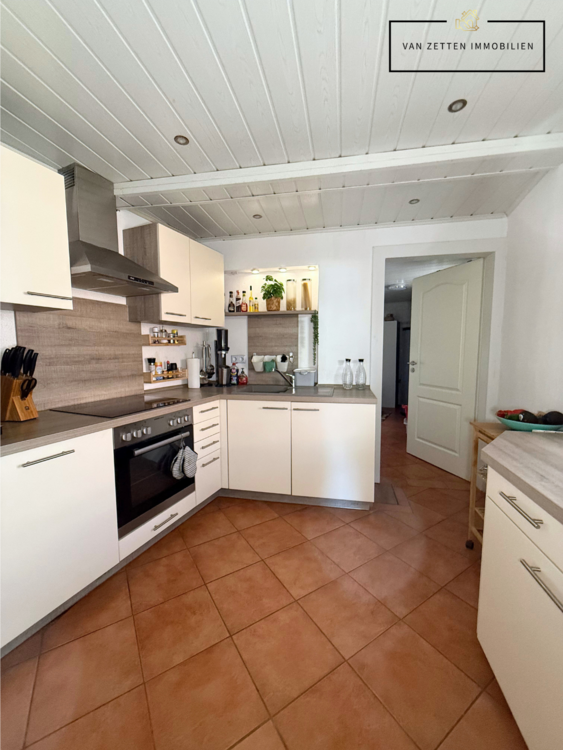 Thumbnail-Haus zum Kaufen in Gambach 345.000,00 € 140 m²