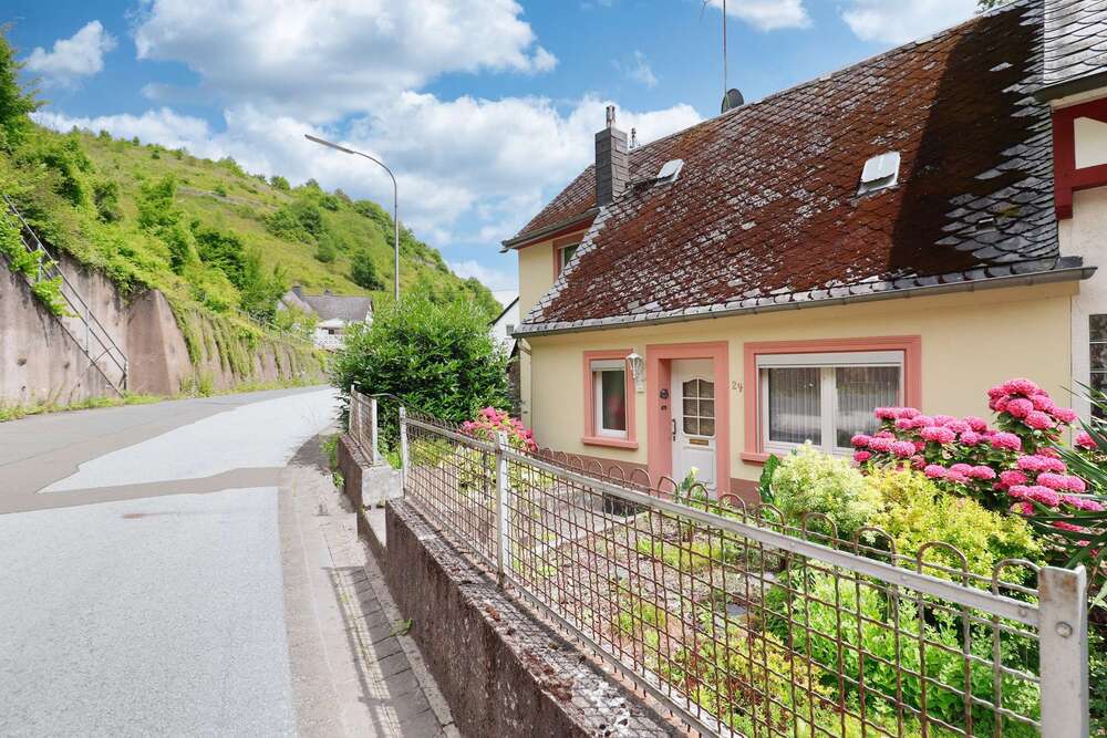 Thumbnail-Haus zum Kaufen in Zell (Mosel) 149.000,00 € 104 m²