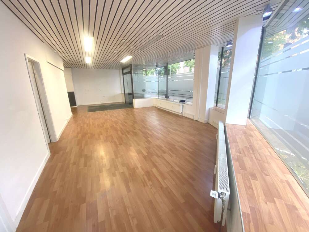Thumbnail-Einzelhandel in Köln 1.200,00 € 125 m²