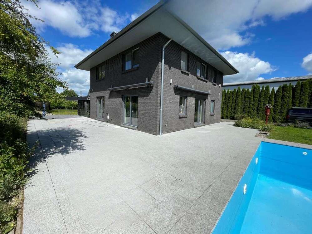 Thumbnail-Haus zum Kaufen in Stolpe 598.000,00 € 157.57 m²