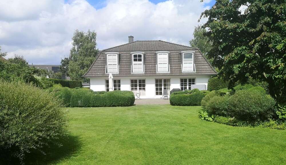 Thumbnail-Haus zum Kaufen in Klein Offenseth-Sparrieshoop 1.150.000,00 € 218 m²