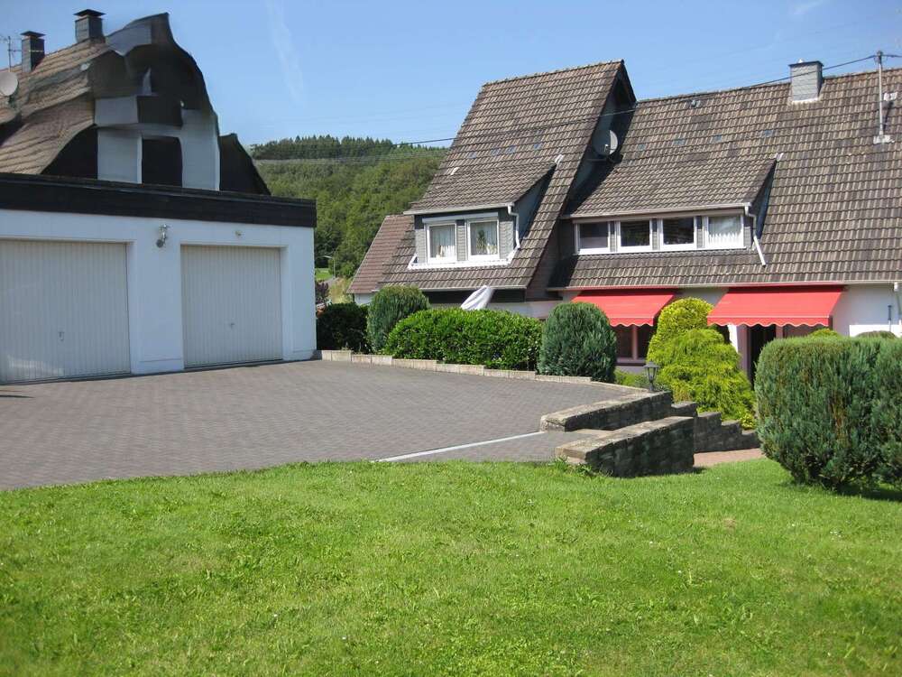 Thumbnail-Haus zum Kaufen in Wiehl 439.000,00 € 212 m²