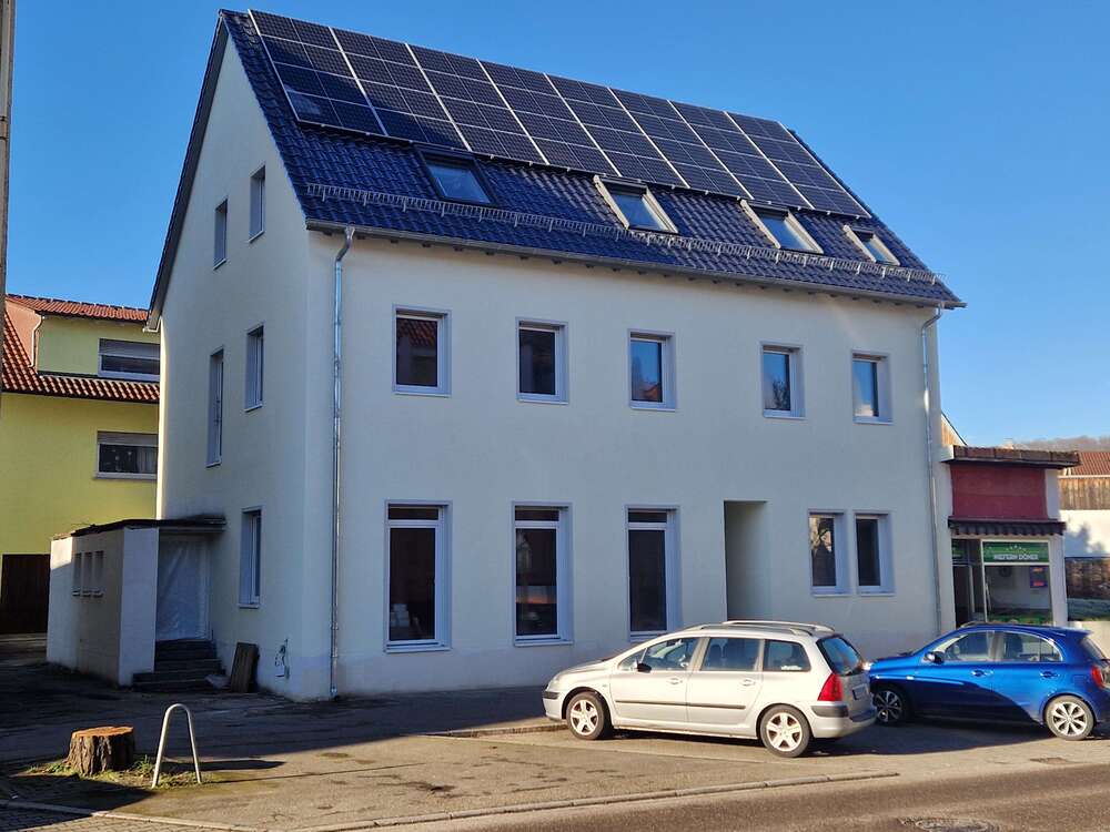 Thumbnail-Wohnung zum Mieten in Niefern- Öschelbronn 595,00 € 16 m²