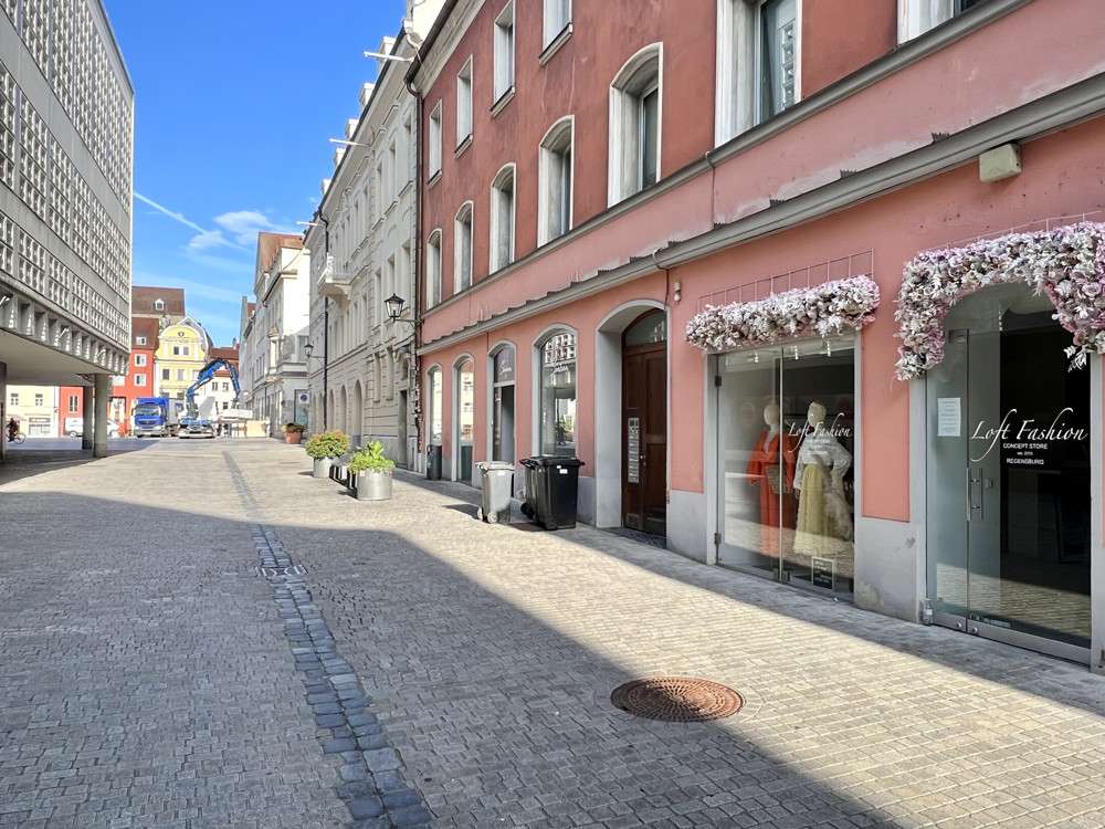 Thumbnail-Wohnung zum Mieten in Regensburg 980,00 € 85 m²
