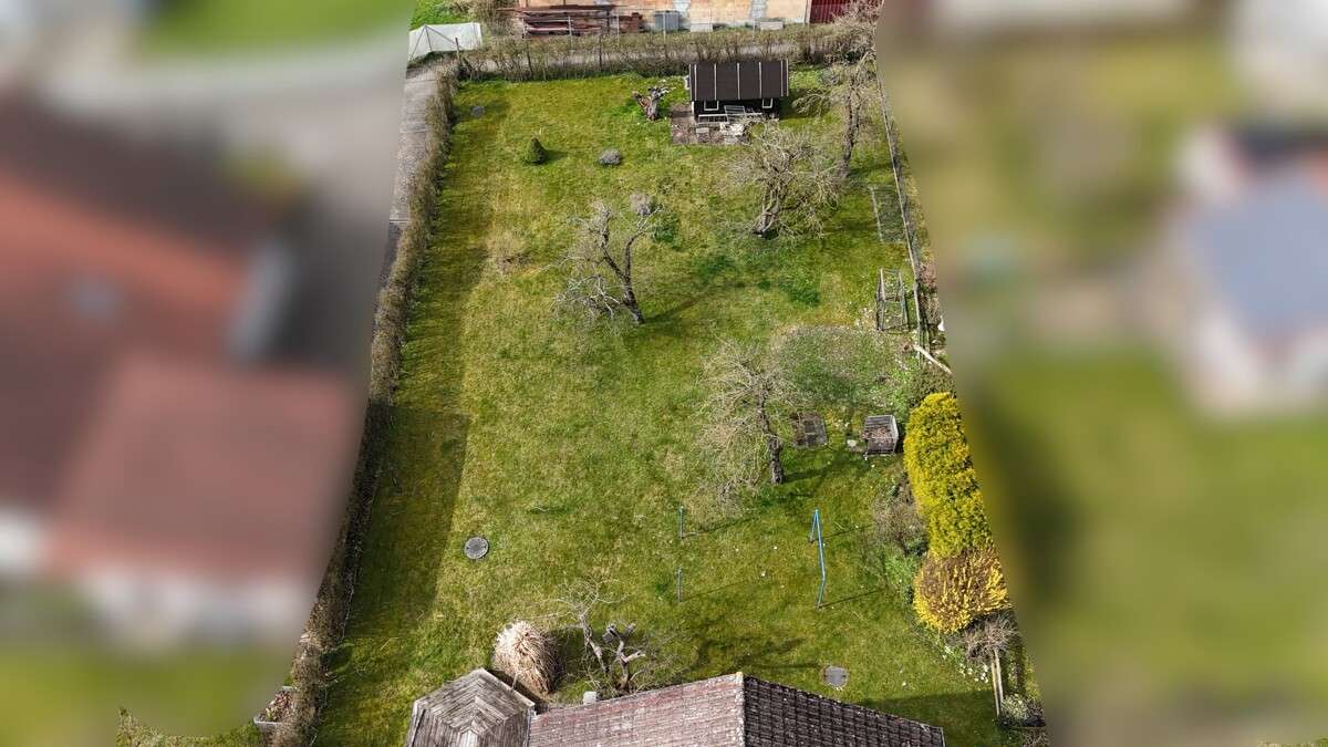 Thumbnail-Grundstück zu verkaufen in Bellenberg 300.000,00 € 600 m²