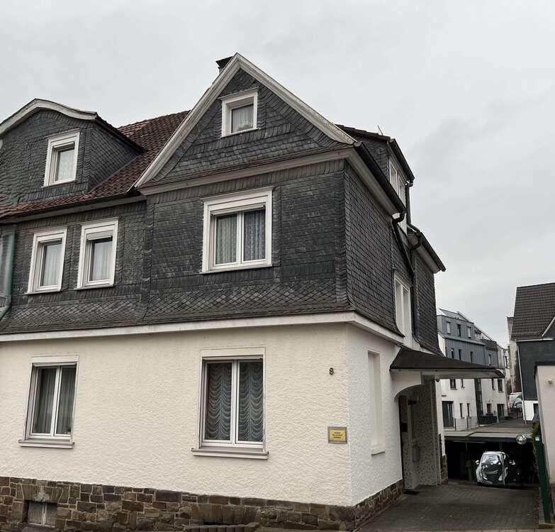 Thumbnail-Haus zum Kaufen in Gummersbach 280.000,00 € 193 m²