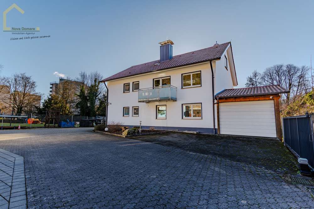 Thumbnail-Haus zum Kaufen in LahrSchwarzwald 1.300.000,00 € 200 m²