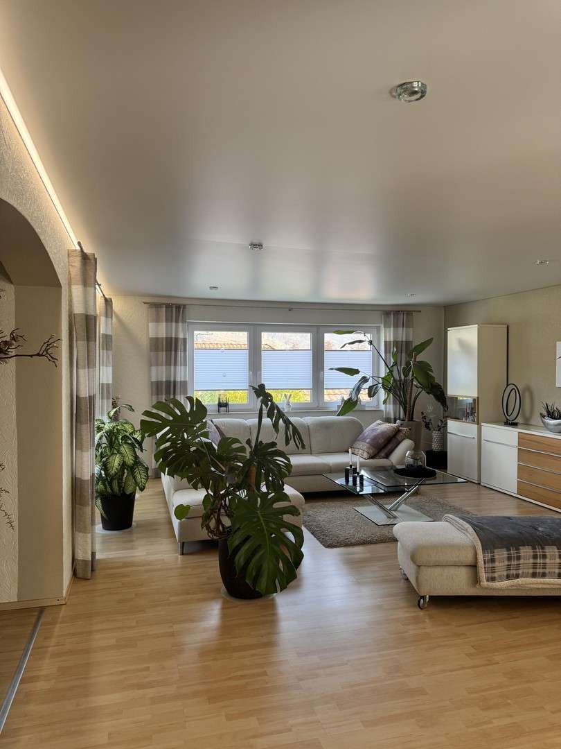 Thumbnail-Haus zum Kaufen in Eußerthal 749.000,00 € 458 m²