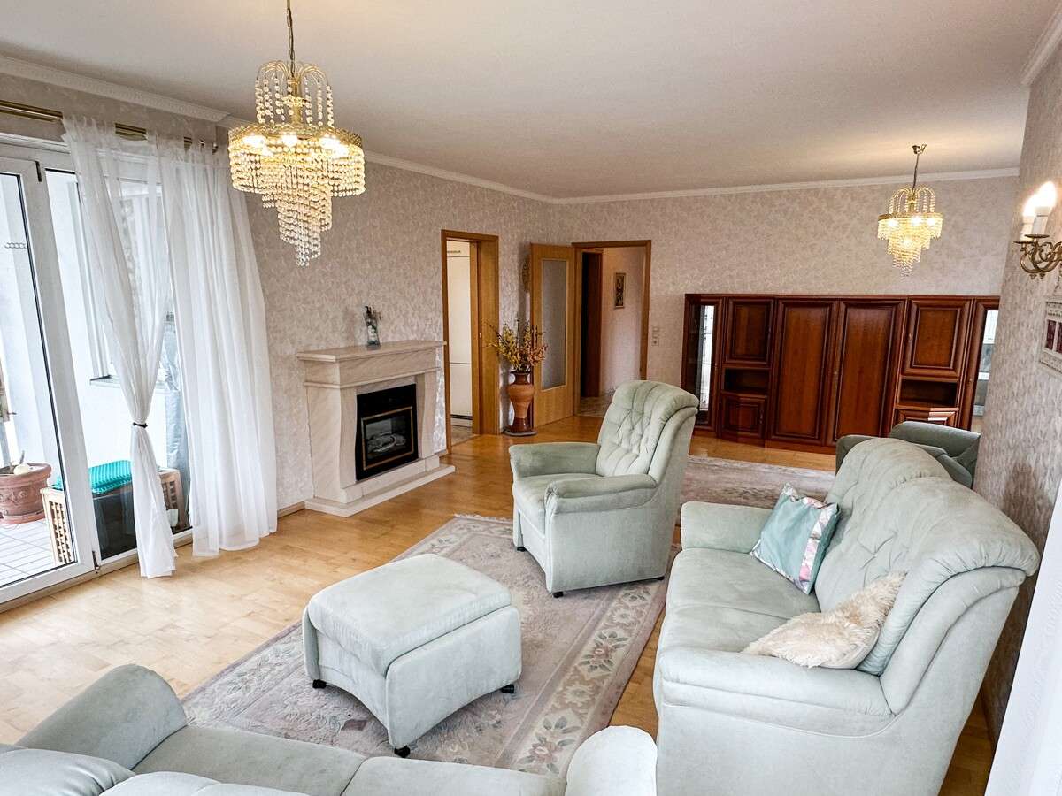 Thumbnail-Wohnung zum Kaufen in Steinheim am Albuch 290.000,00 € 93.18 m²