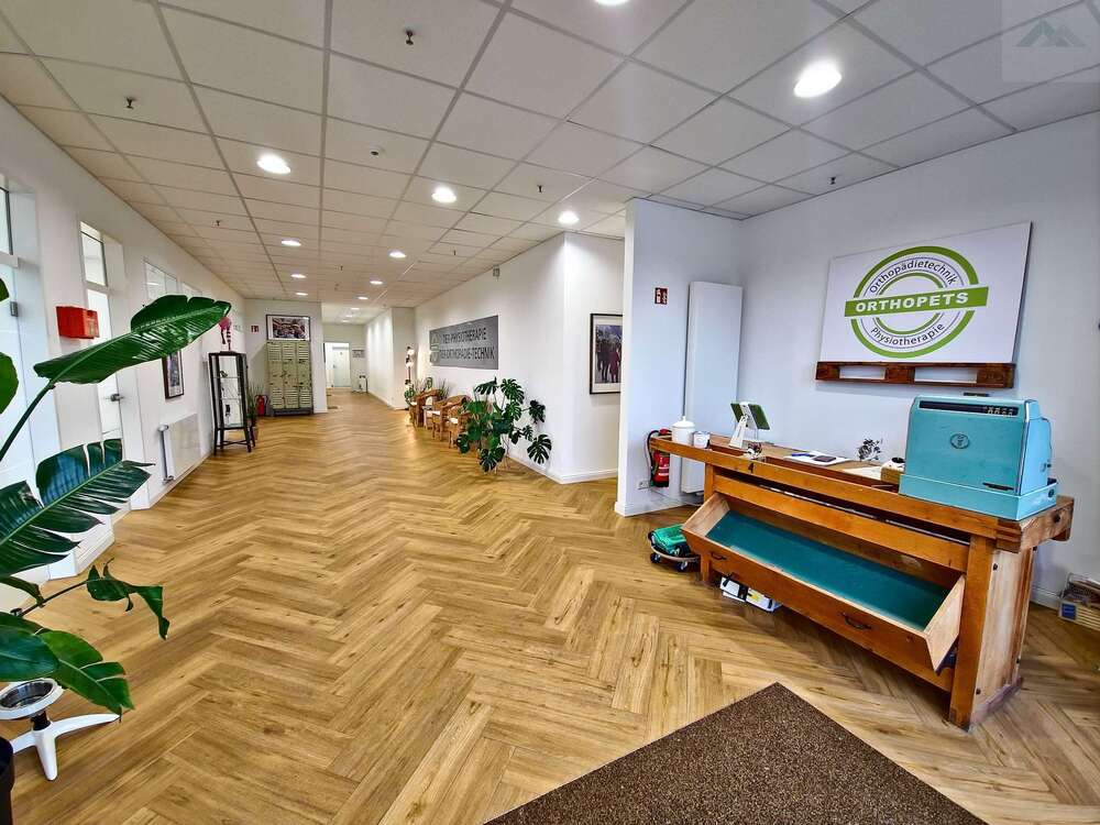 Thumbnail-Büro in Kempen 2.376,00 € 284 m²