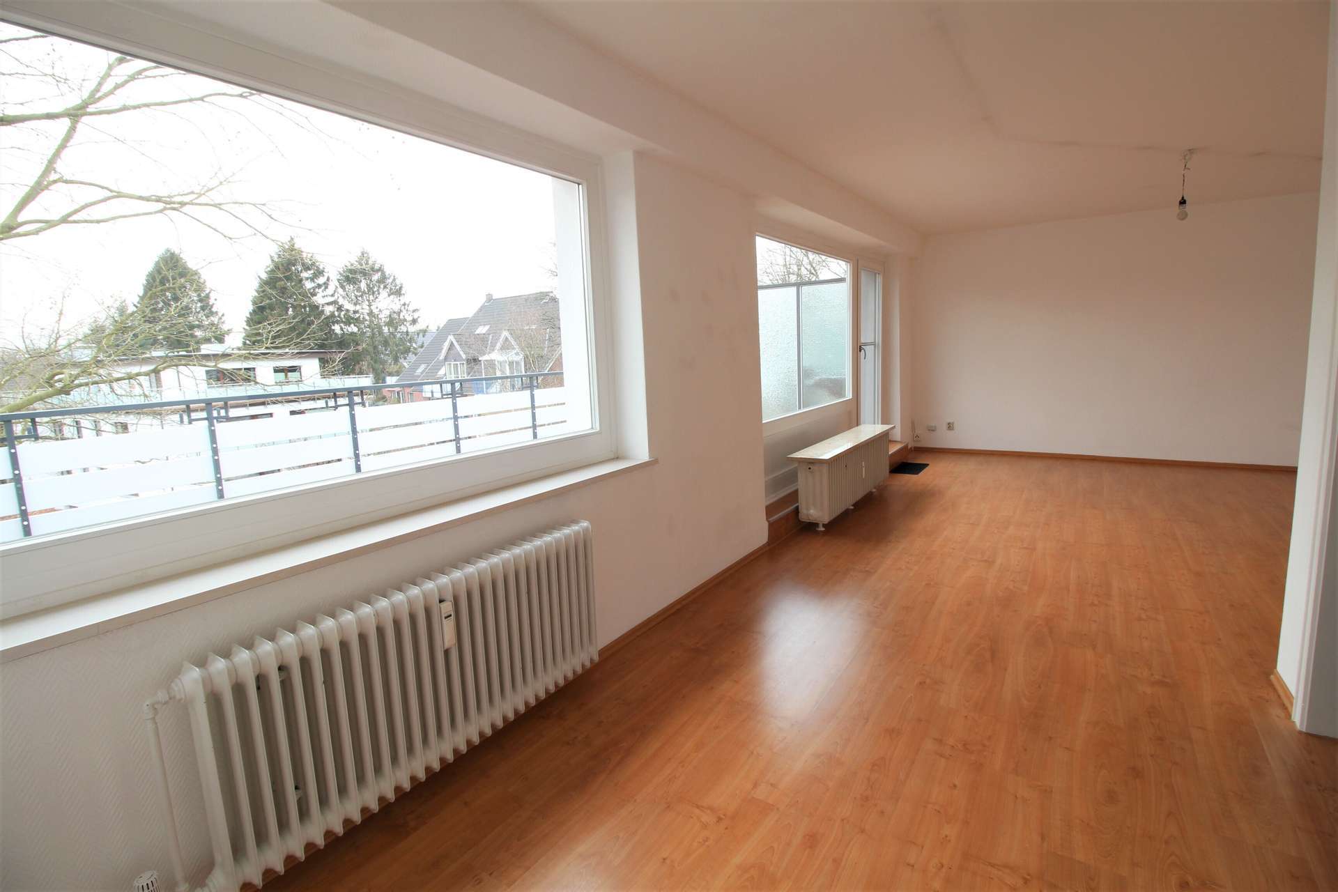 Thumbnail-Wohnung zum Kaufen in Hamburg 218.000,00 € 52.43 m²