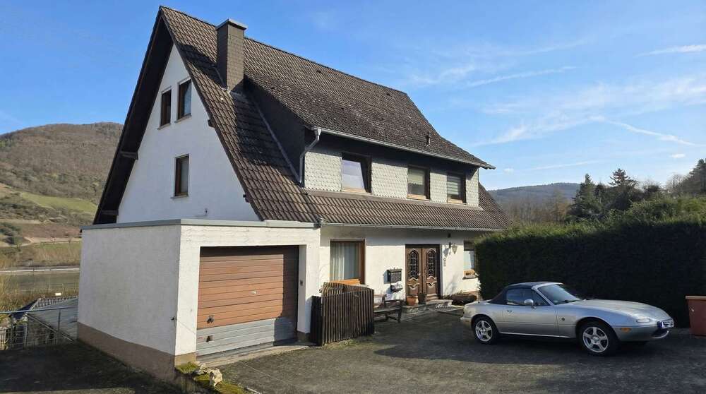 Thumbnail-Haus zum Kaufen in Trechtingshausen 438.000,00 € 311 m²