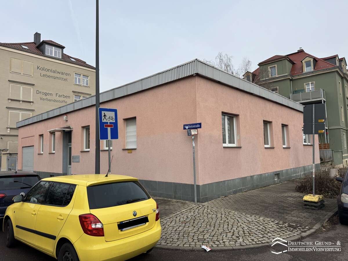 Thumbnail-Haus zum Kaufen in Dresden 419.000,00 € 246 m²