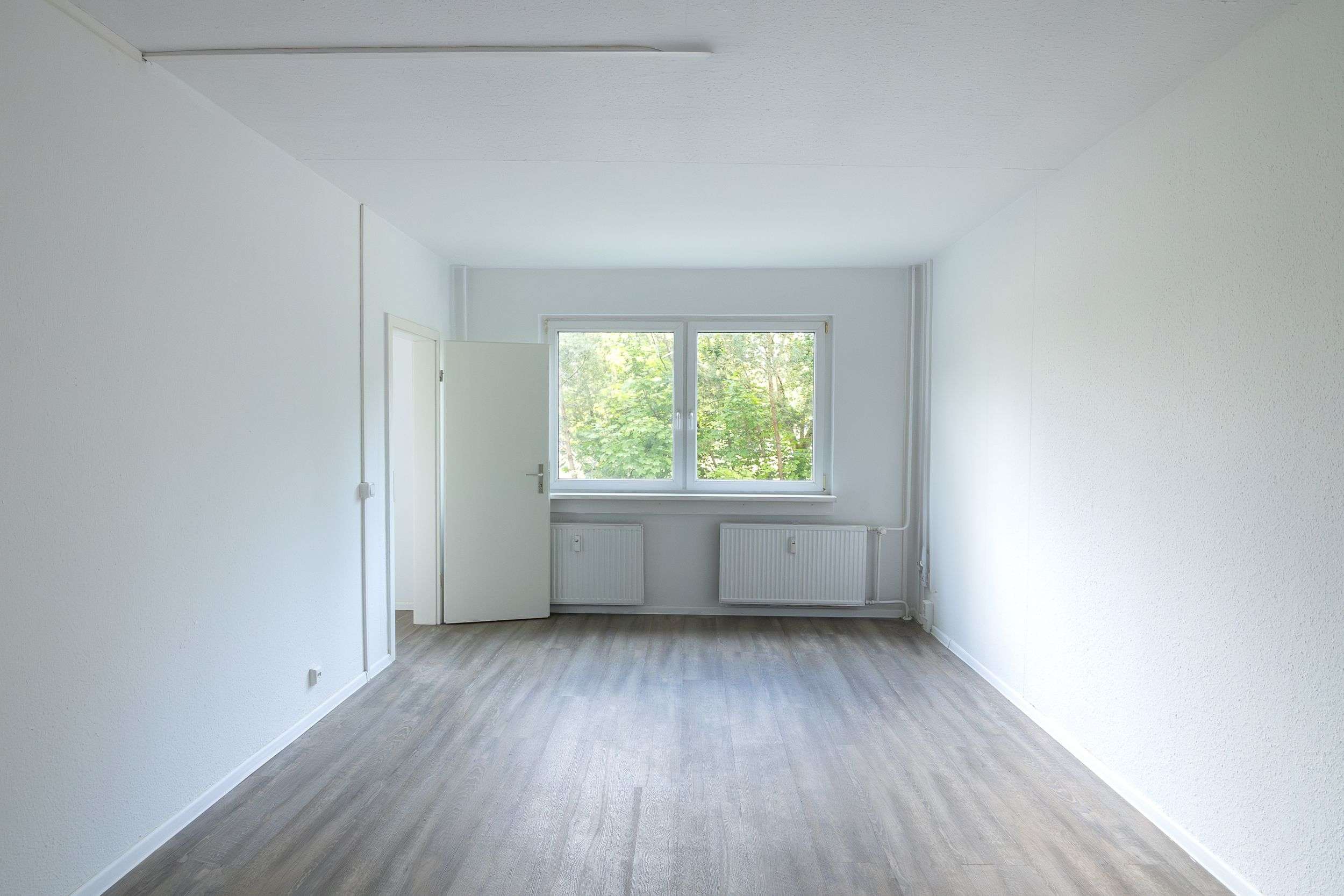 Thumbnail-Wohnung zum Mieten in Schwerin 427,77 € 63 m²