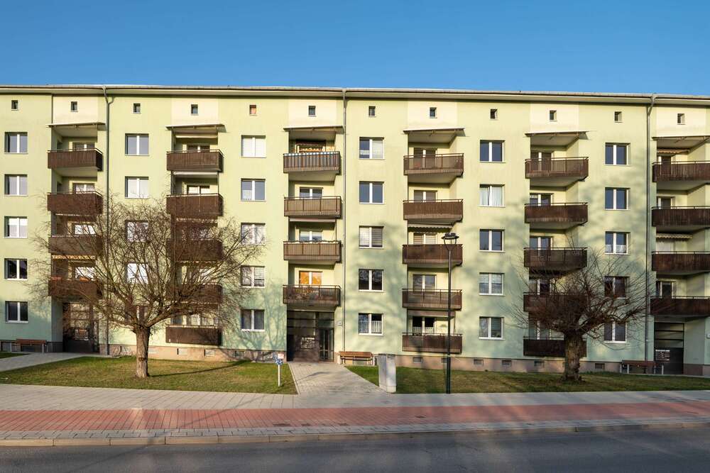 Thumbnail-Wohnung zum Mieten in Calbe 375,00 € 62.34 m²
