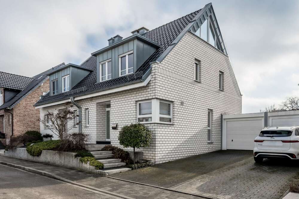 Thumbnail-Haus zum Kaufen in Mönchengladbach 549.000,00 € 141 m²