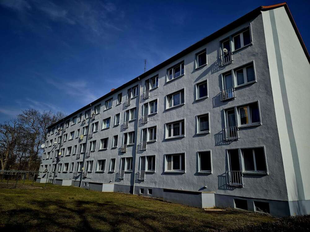 Thumbnail-Wohnung zum Kaufen in Gotha 47.000,00 € 47.74 m²