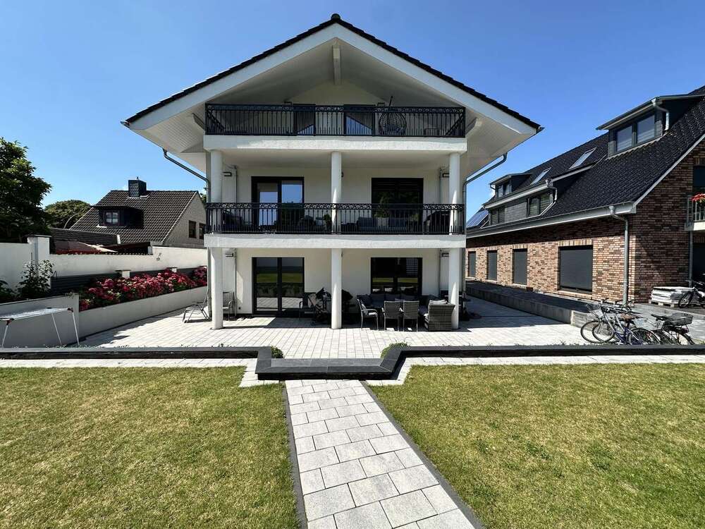 Thumbnail-Haus zum Kaufen in Geesthacht 1.149.000,00 € 305 m²