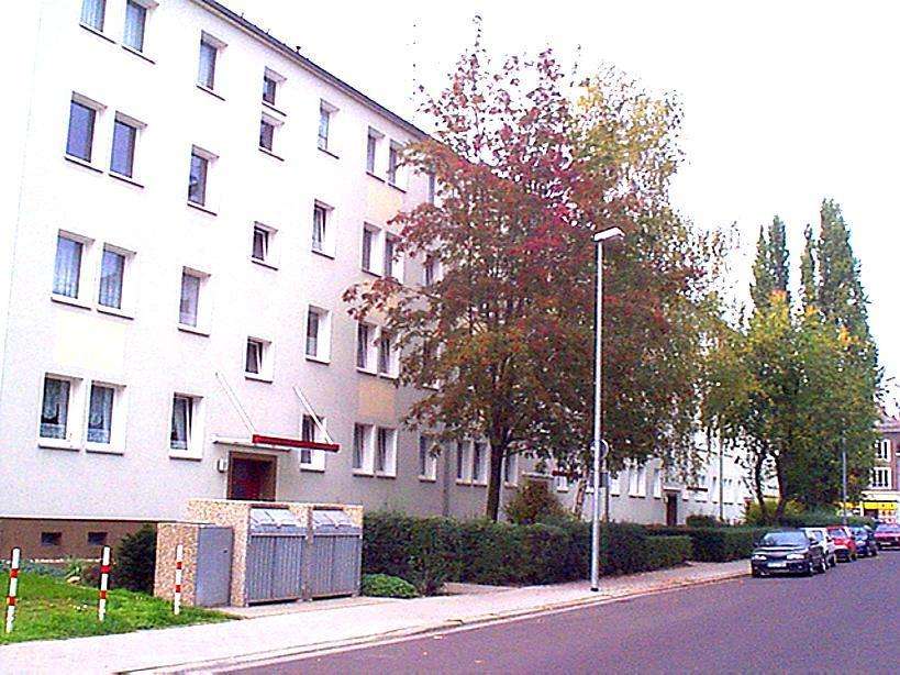 Thumbnail-Wohnung zum Mieten in Magdeburg 210,40 € 26.3 m²