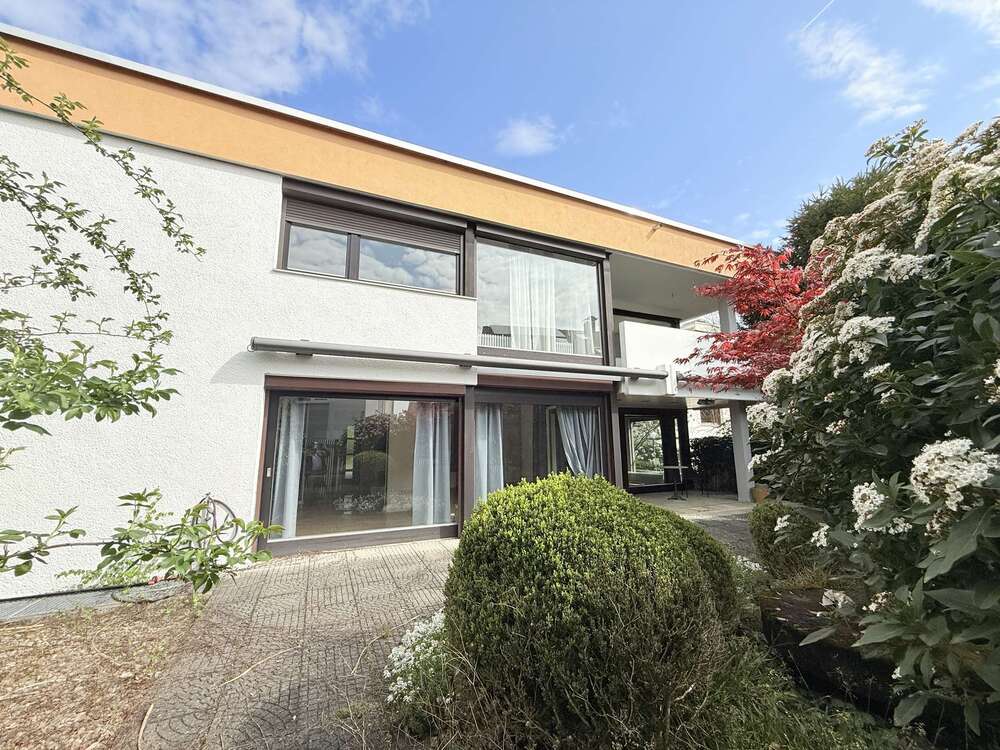 Thumbnail-Haus zum Kaufen in Esslingen 850.000,00 € 254.4 m²