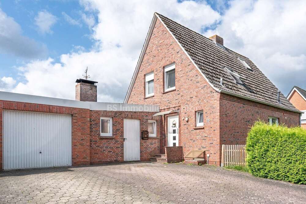 Thumbnail-Haus zum Kaufen in Weener 210.000,00 € 110 m²