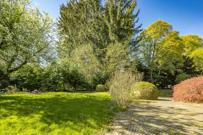 Thumbnail-Grundstück zu verkaufen in Gräfelfing Lochham 990.000,00 € 499 m²