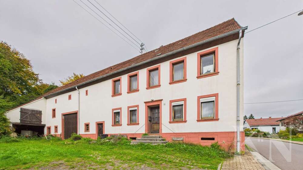 Thumbnail-Haus zum Kaufen in Marpingen 99.000,00 € 156.94 m²