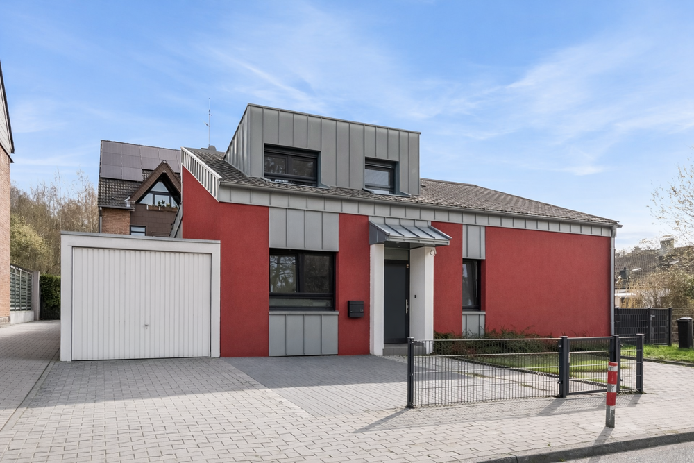 Thumbnail-Haus zum Kaufen in Ratingen-Ost 1.040.000,00 € 190 m²