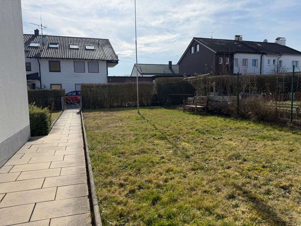 Thumbnail-Wohnung zum Mieten in Weil im Schönbuch 750,00 € 61 m²