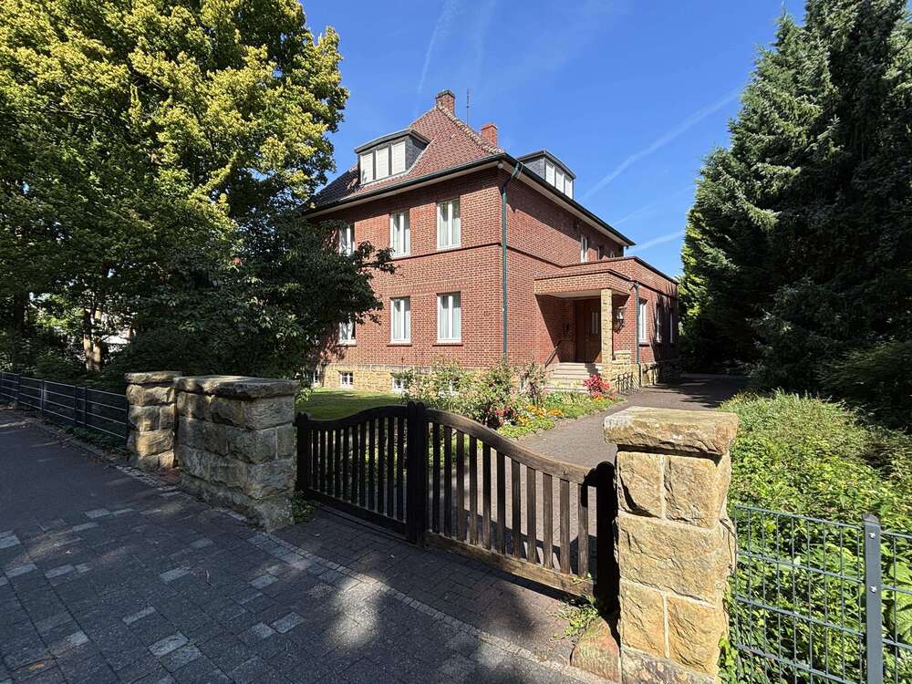 Thumbnail-Haus zum Kaufen in Steinhagen 470.000,00 € 329 m²