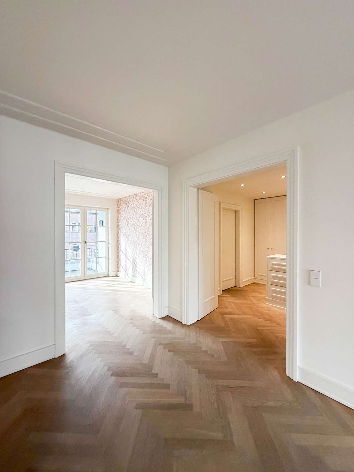 Thumbnail-Wohnung zum Kaufen in Düsseldorf 1.500.000,00 € 157 m²