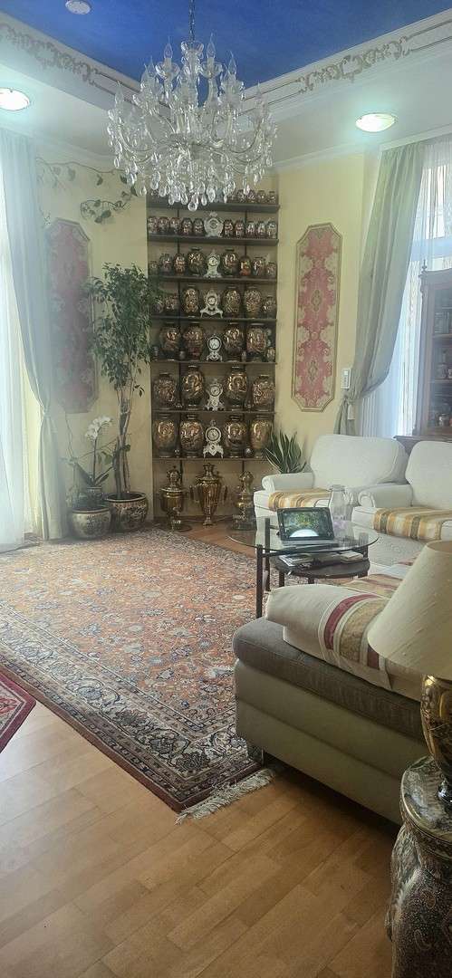 Thumbnail-Haus zum Kaufen in Offenbach am Main 1.680.000,00 € 400 m²