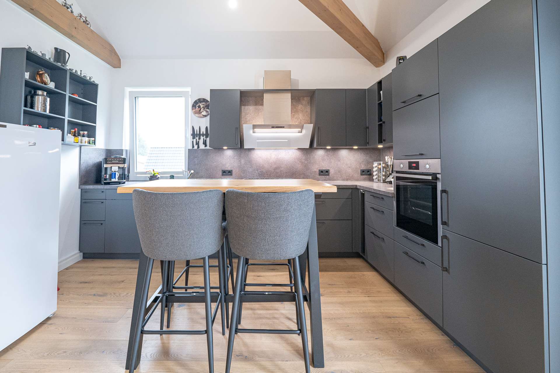 Thumbnail-Wohnung zum Mieten in Zeven Bademühlen 1.220,00 € 102 m²