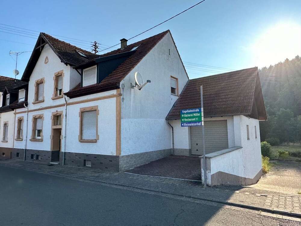 Thumbnail-Haus zum Kaufen in Reipoltskirchen 125.000,00 € 198 m²
