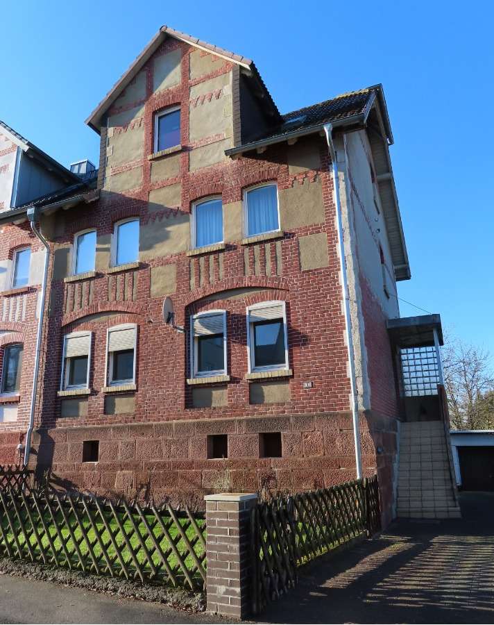 Thumbnail-Haus zum Kaufen in Kaufungen 195.000,00 € 114 m²