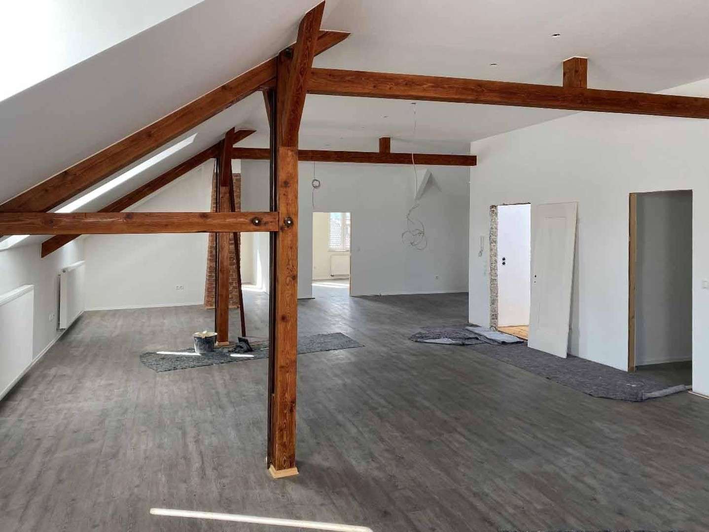 Thumbnail-Wohnung zum Mieten in Ruhmannsfelden 1.350,00 € 142 m²