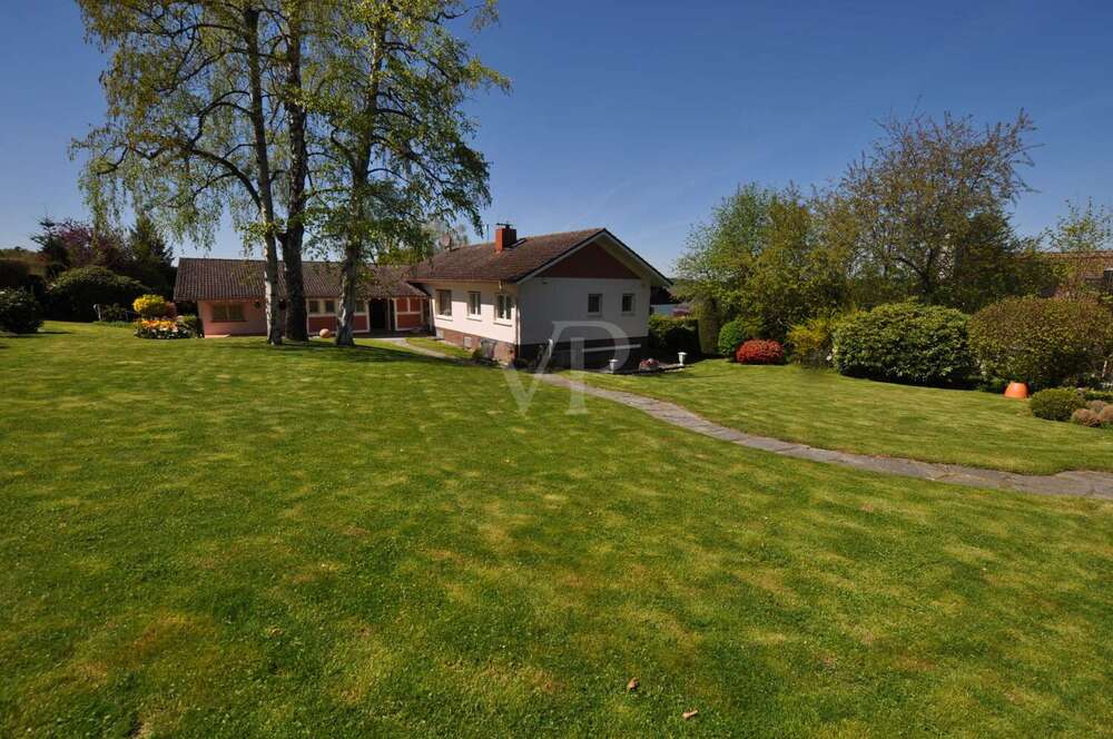 Thumbnail-Haus zum Kaufen in Taunusstein Bleidenstadt 895.000,00 € 180 m²