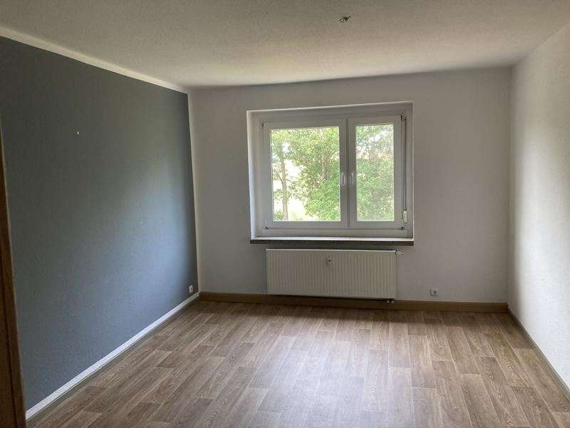 Thumbnail-Wohnung zum Kaufen in Gersdorf b Hohenstein-Ernstthal 65.000,00 € 60.04 m²