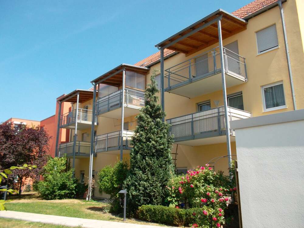 Thumbnail-Wohnung zum Mieten in Schwandorf 337,20 € 52.54 m²