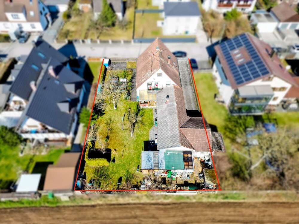 Thumbnail-Grundstück zu verkaufen in Feldkirchen 1.295.000,00 € 819 m²